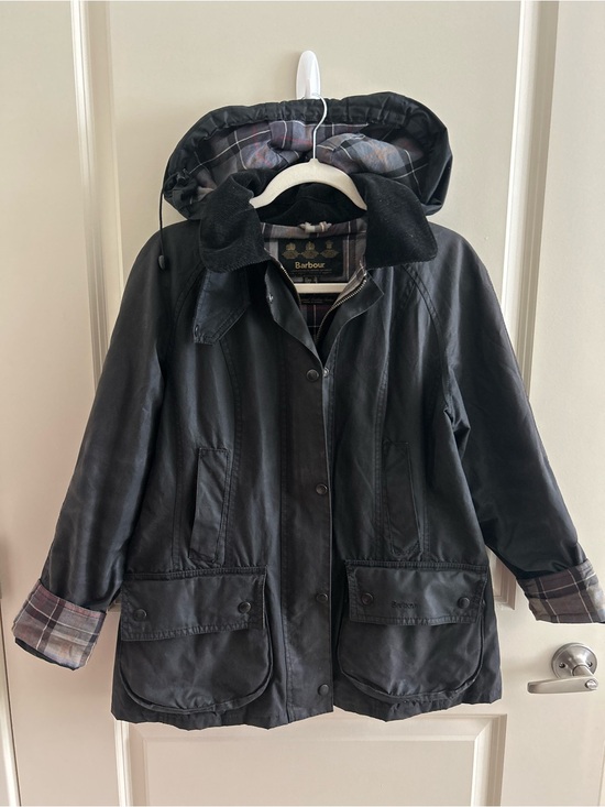 Barbour Jackets & Blazers - Barbour 6 US Black Hooded Beadnell Wax  Jacket Classic Tartan Plaid Lining Barn